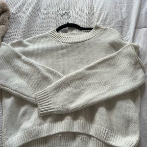 Hollister sweater